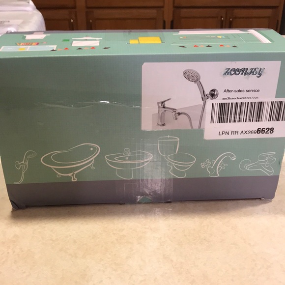 NEW Zconiey faucet adapter kitchen/bath/laundry - Picture 4 of 9